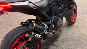 Ducati Monster 937 + (2021 - 25)  (6)