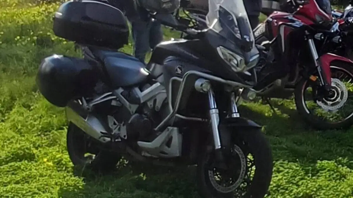 Honda Crossrunner Travel Edition ABS (2015 - 18)  (2)