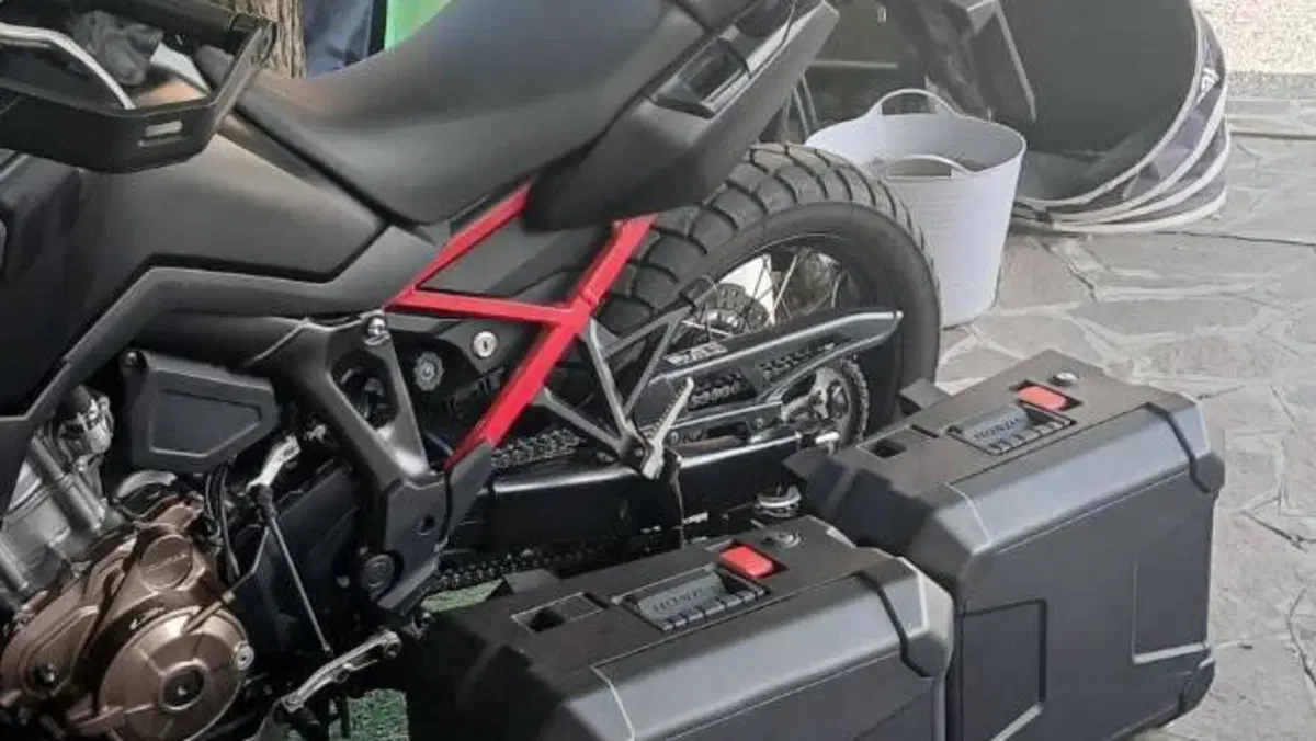 Honda Africa Twin CRF 1100L (2022 - 23)  (2)