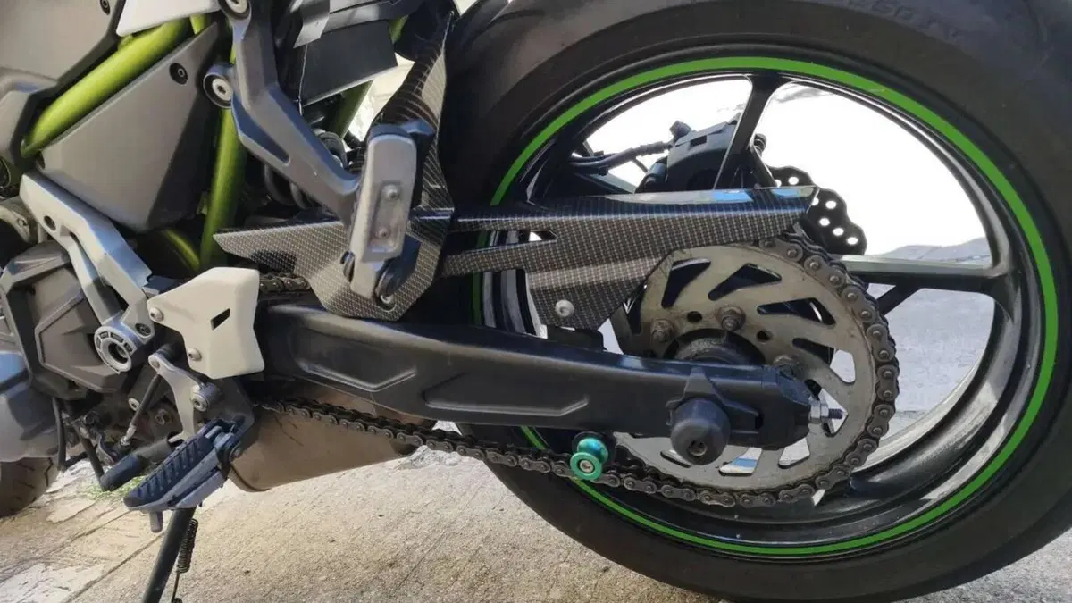 Kawasaki Z 650 (2017 - 19)  (6)