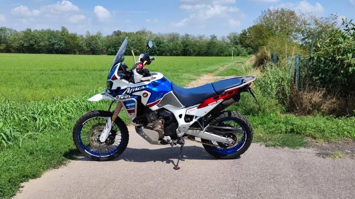 Honda Africa Twin CRF 1000L Adventure Sports DCT (2018 - 19)  (2)