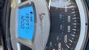 Vespa Primavera 150 3V ie (2014 - 16)  (9)