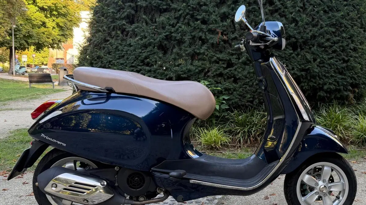 Vespa Primavera 150 3V ie (2014 - 16)  (3)