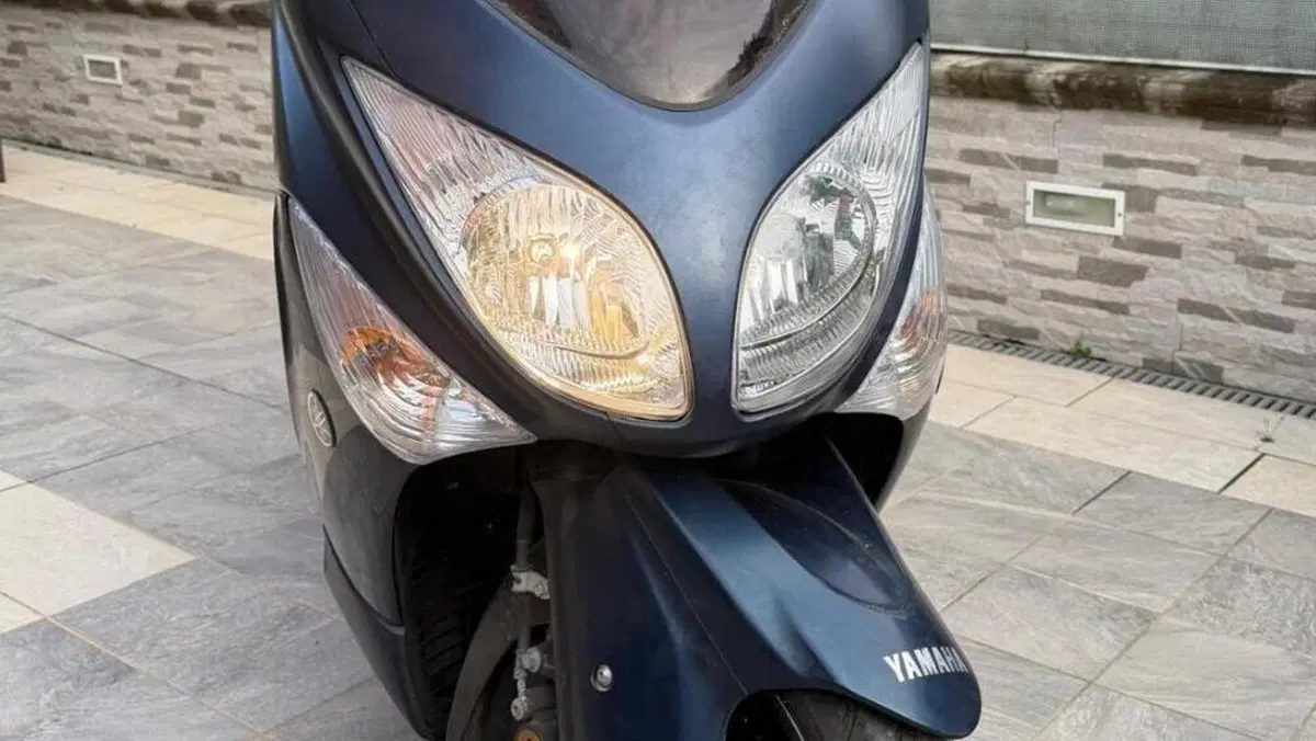 Yamaha T-Max 500 (2008 - 12)  (2)