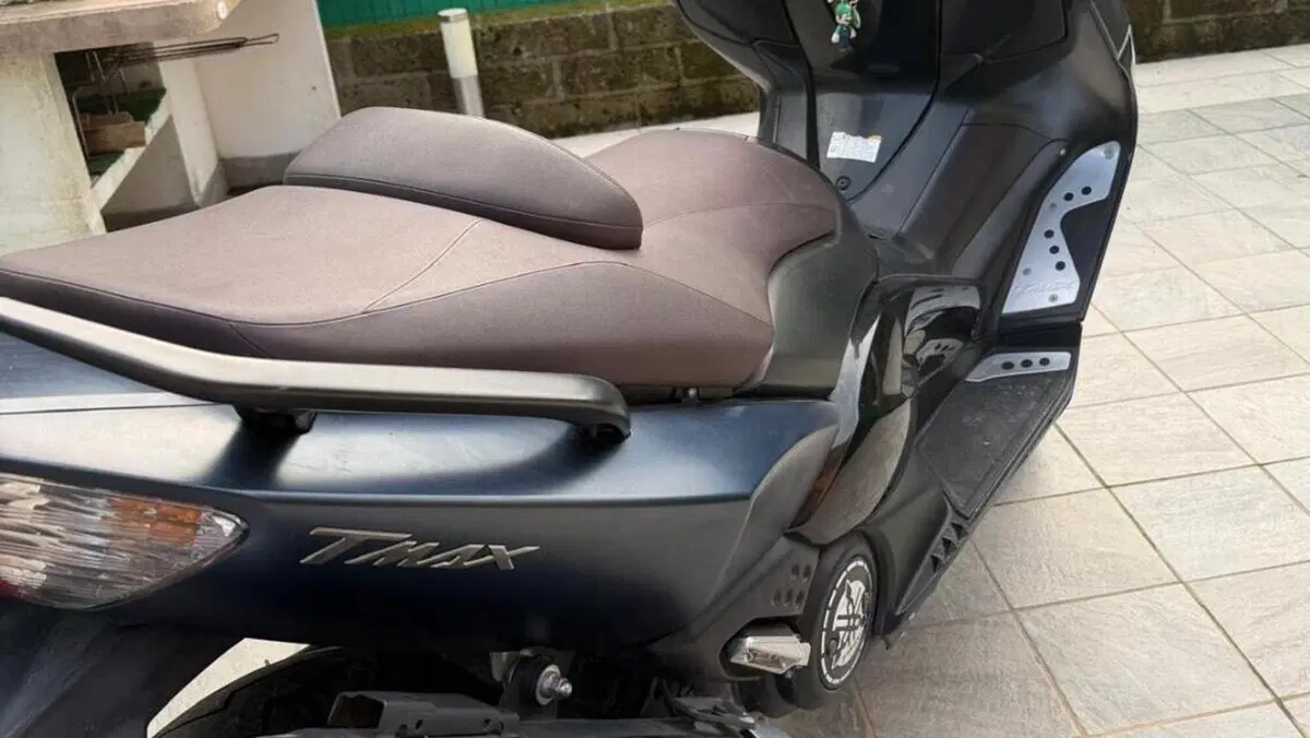 Yamaha T-Max 500 (2008 - 12)  (7)