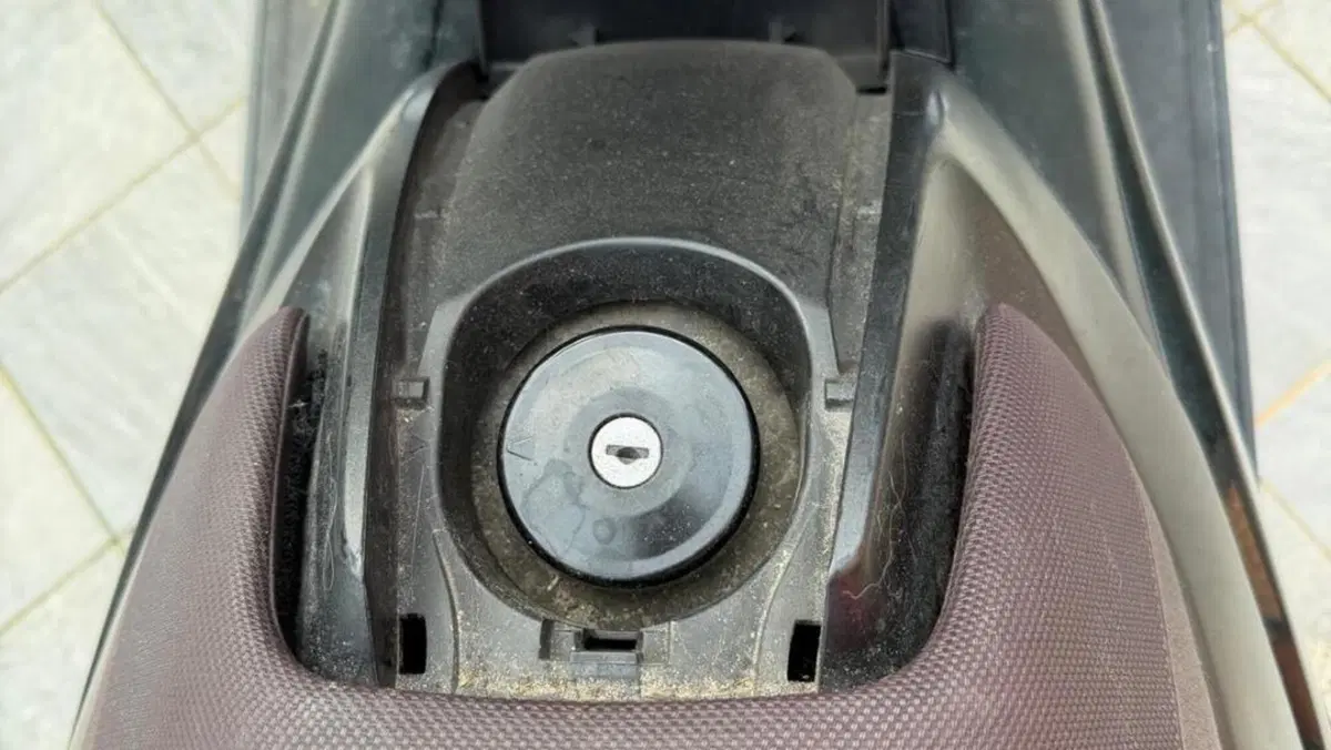 Yamaha T-Max 500 (2008 - 12)  (10)