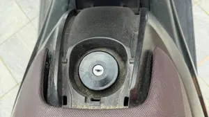 Yamaha T-Max 500 (2008 - 12)  (10)