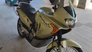 Honda Transalp XL 650V (2000 - 04) 