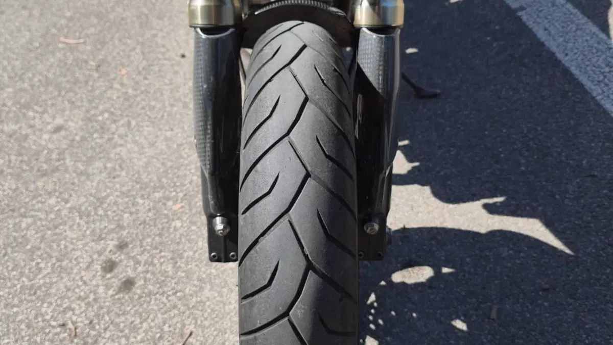 Ducati Hypermotard 1100 S (2007 - 09)  (9)