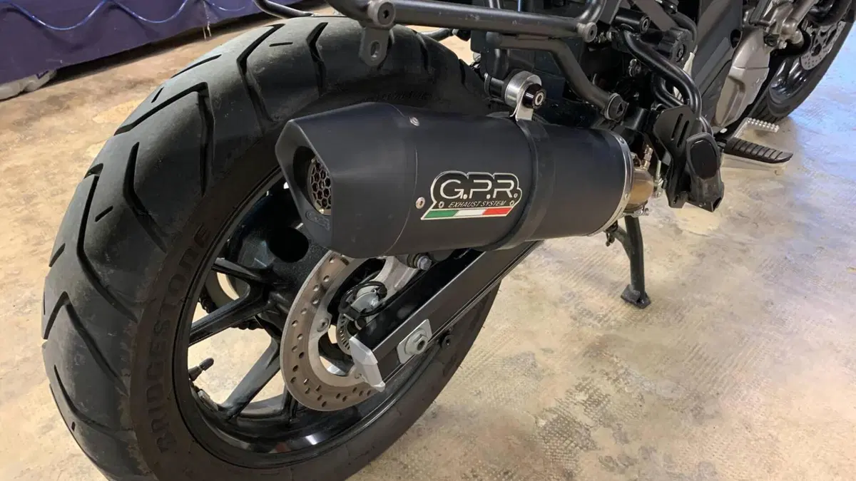 Suzuki V-Strom 650 (2021 - 25)  (6)