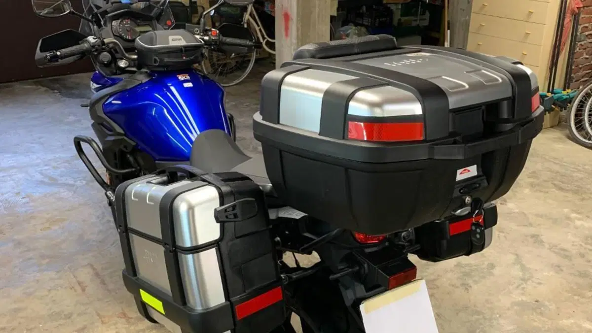 Suzuki V-Strom 650 (2021 - 25)  (3)
