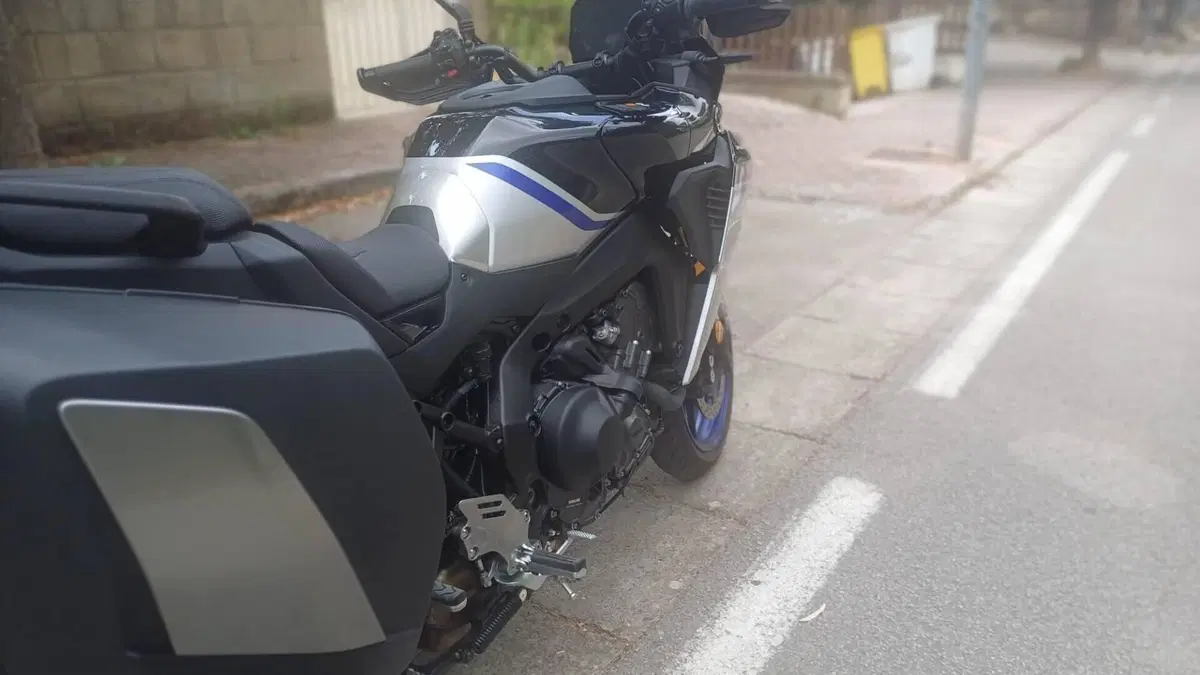 Yamaha Tracer 9 GT+ Y-AMT (2025 - 26)  (5)