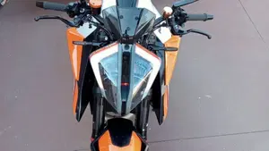 KTM 1290 Super Duke R (2021 - 23)  (4)