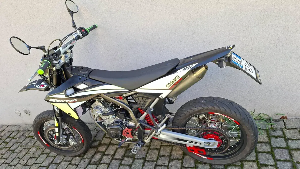 Fantic Motor XMF 125 Motard Performance 4t (2021 - 22)  (3)