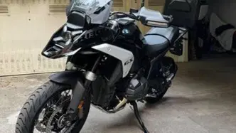 Bmw R 1300 GS Triple Black (2023 - 26) usata