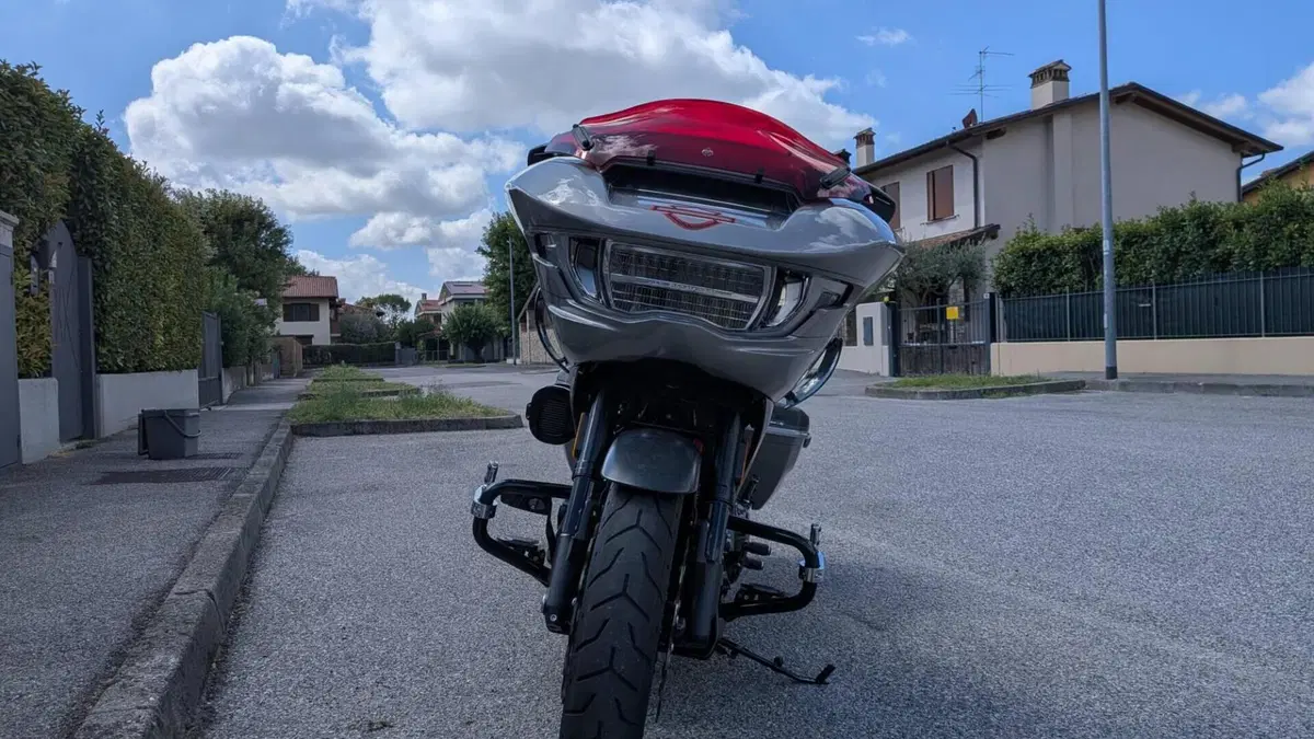 Harley-Davidson CVO Road Glide (2023)  (2)