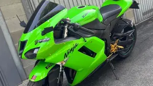 Kawasaki Ninja 600 ZX-6R (2007 - 08)  (7)