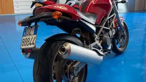 Ducati Monster 900 I.E. (1999 - 02)  (3)