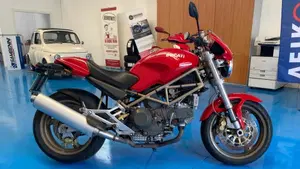 Ducati Monster 900 I.E. (1999 - 02)  (11)