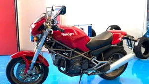 Ducati Monster 900 I.E. (1999 - 02)  (13)