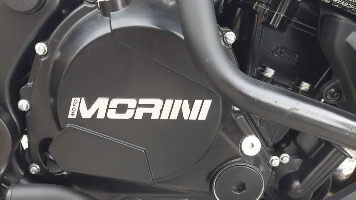 Moto Morini X-Cape 650 Gold Wheels Edition (2022 - 26)  (6)