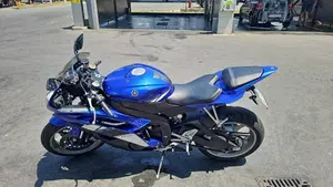 Yamaha YZF R6 (2010 - 16)  (2)