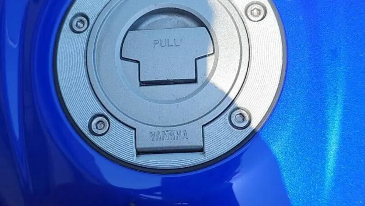 Yamaha YZF R6 (2010 - 16)  (3)