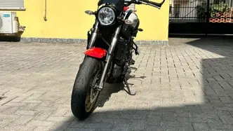 Yamaha XSR 700 (2021) usata
