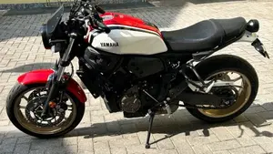 Yamaha XSR 700 (2021)  (4)