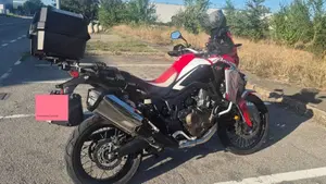 Honda Africa Twin CRF 1000L ABS Travel Edition (2016 - 17)  (10)
