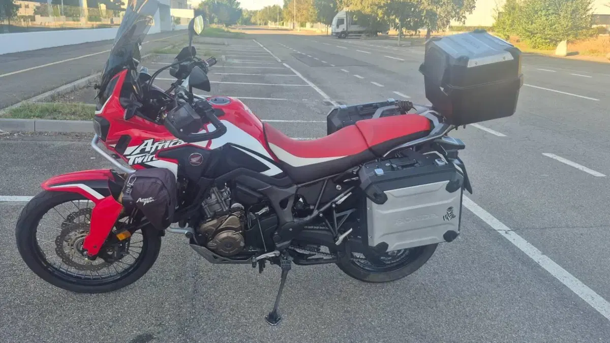 Honda Africa Twin CRF 1000L ABS Travel Edition (2016 - 17)  (12)