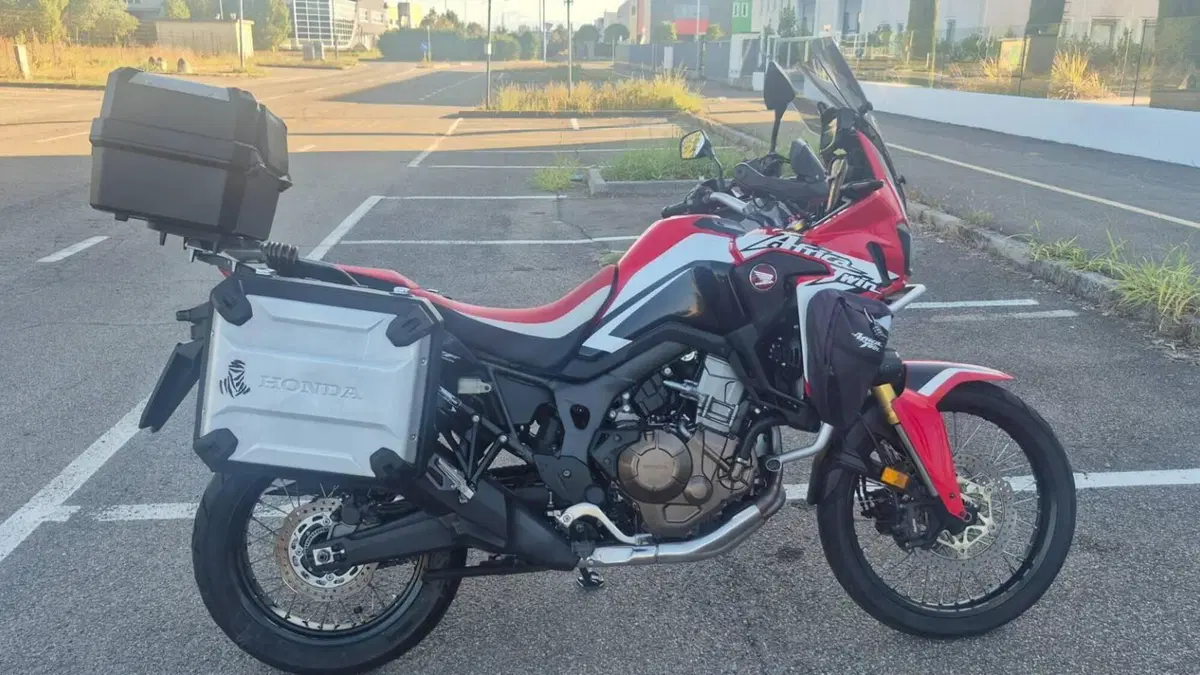 Honda Africa Twin CRF 1000L ABS Travel Edition (2016 - 17)  (14)