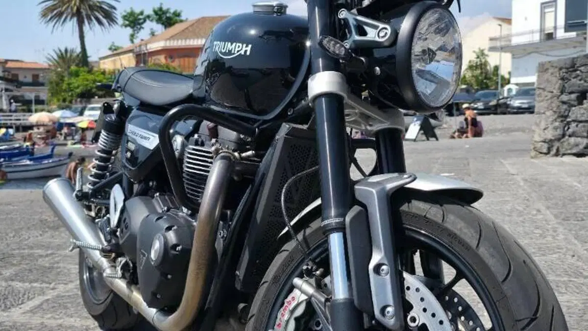 Triumph Speed Twin 1200 (2021 - 24)  (6)