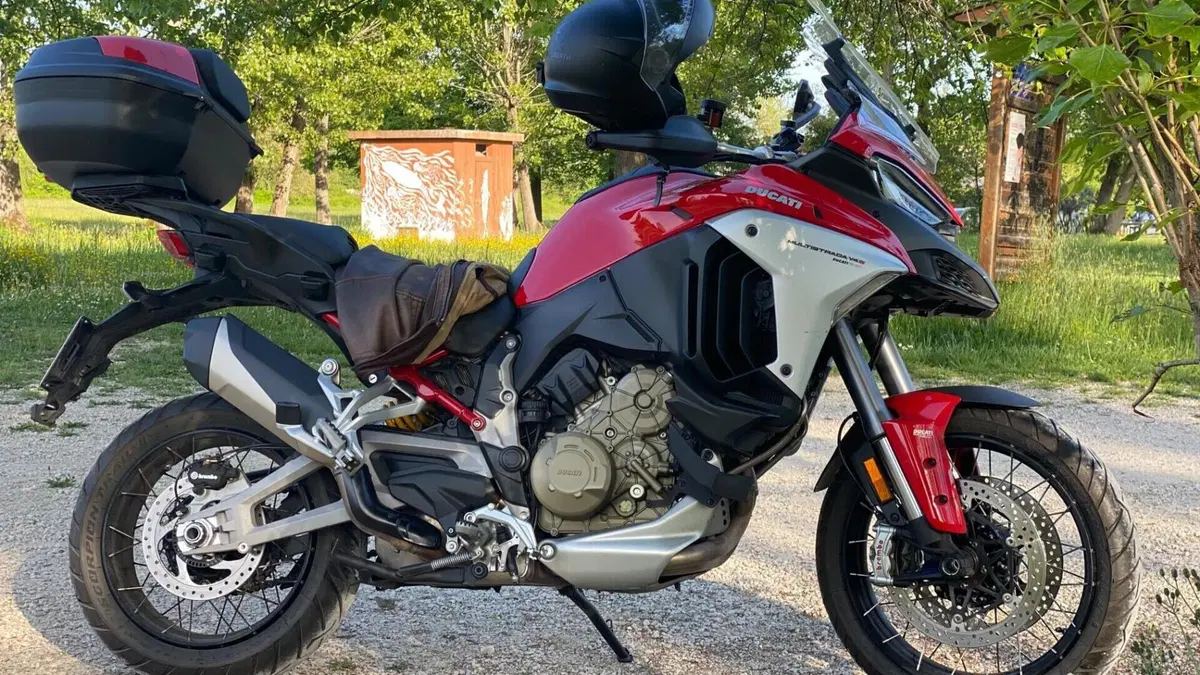 Ducati Multistrada V4 S (2021 - 24)  (2)