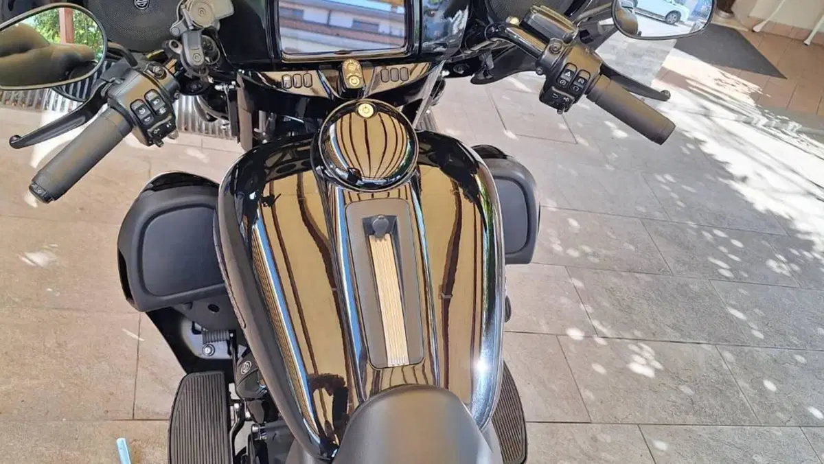 Harley-Davidson 114 Electra Glide Ultra Limited (2021 - 22) - FLHTK  (6)