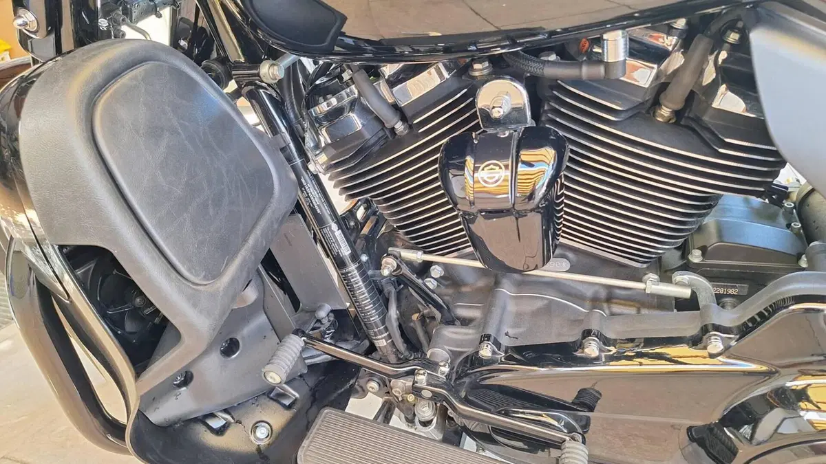 Harley-Davidson 114 Electra Glide Ultra Limited (2021 - 22) - FLHTK  (8)