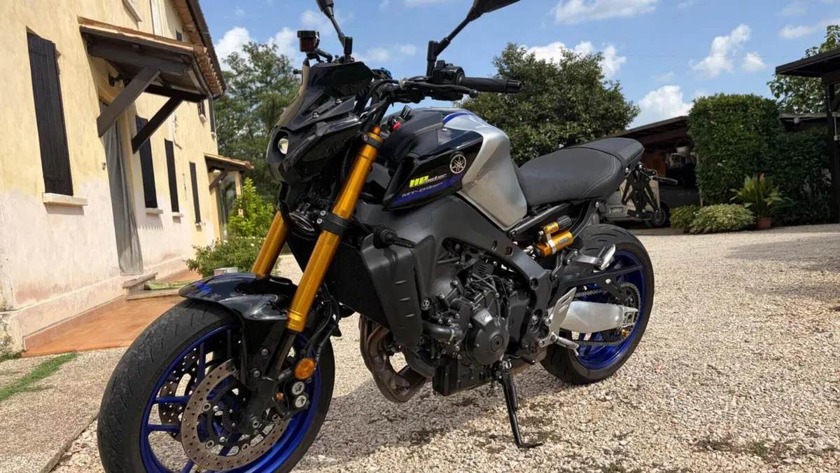 Yamaha MT-09 SP (2021 - 23)  (3)