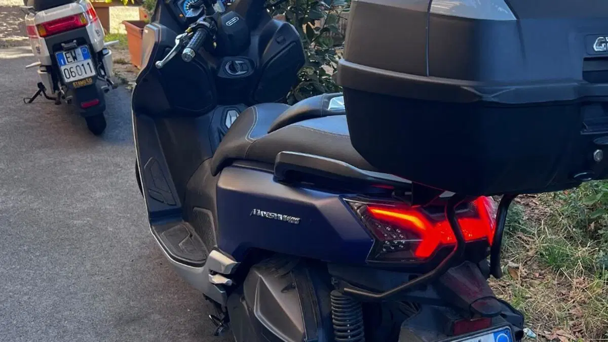 Sym Maxsym 400 (2021 - 25)  (4)