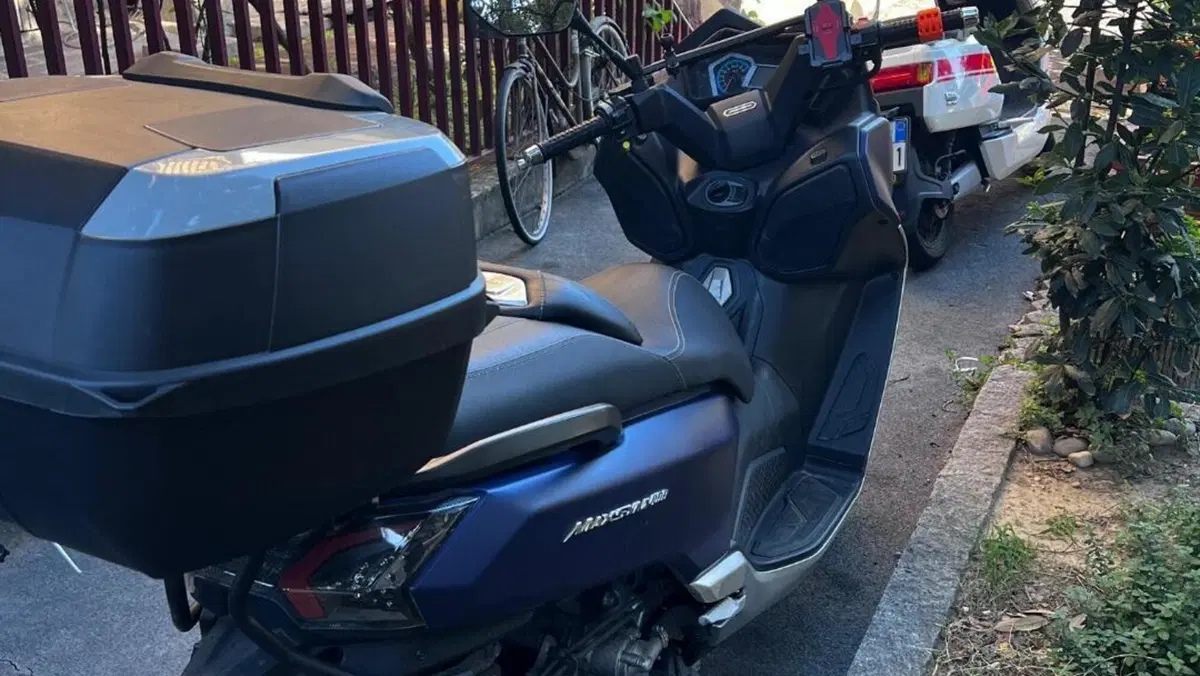 Sym Maxsym 400 (2021 - 25)  (6)