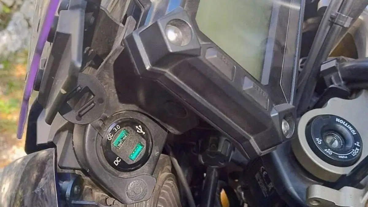 Yamaha Tracer 900 ABS (2015 - 16)  (5)