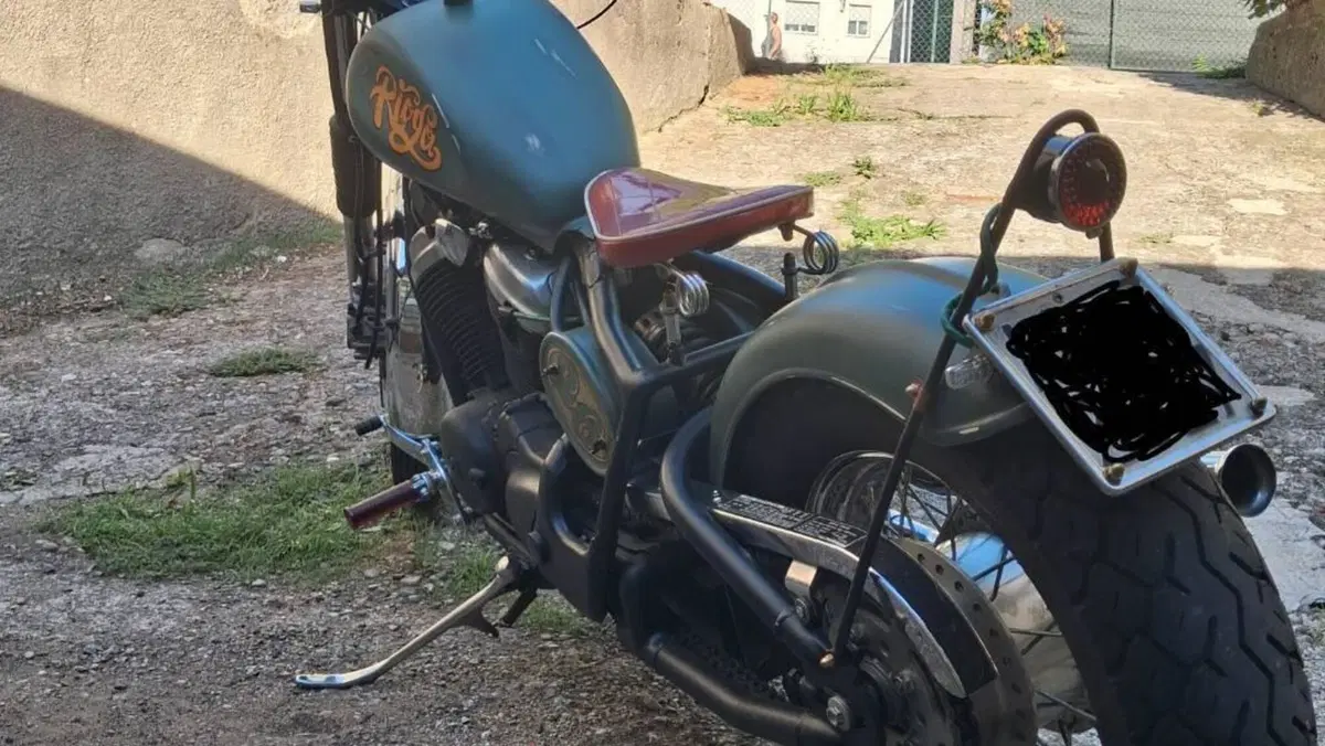 Honda VT 600 C Shadow (1989 - 02)  (3)