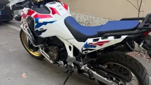Honda Africa Twin CRF 1100L Adventure Sports (2024 - 26)  (11)
