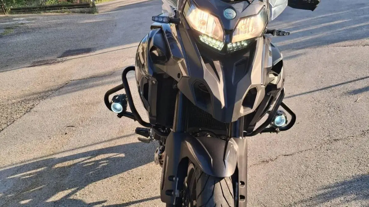 Benelli TRK 502 (2021 - 25)  (2)