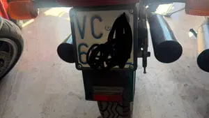 Honda   (2)