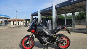 Ducati Multistrada V2 S (2022 - 24)  (2)