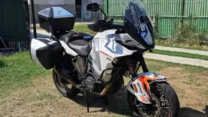 KTM 1290 Super Adventure T (2017)  (2)