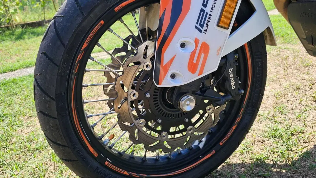 KTM 1290 Super Adventure T (2017)  (9)