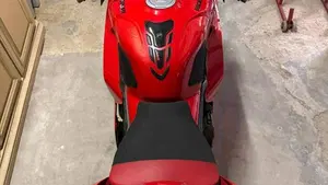Ducati Panigale V4 S (2022 - 24)  (3)