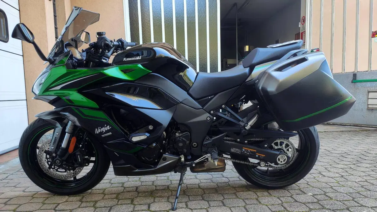 Kawasaki Ninja 1000 SX Tourer (2021 - 24)  (2)
