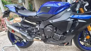 Yamaha YZF R1 (2017 - 19)  (4)